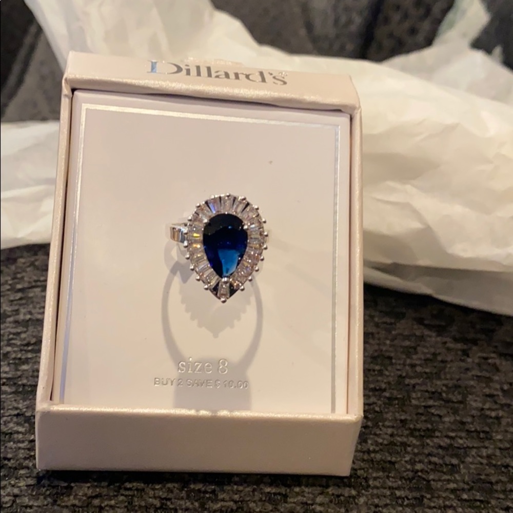 Womens fashion ring
